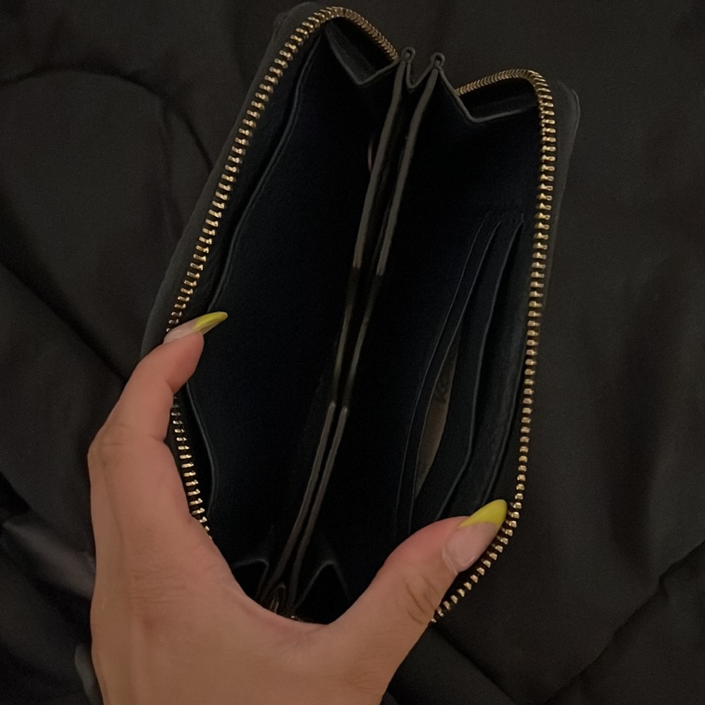 Authentic Michael Kors Wallet - image 4